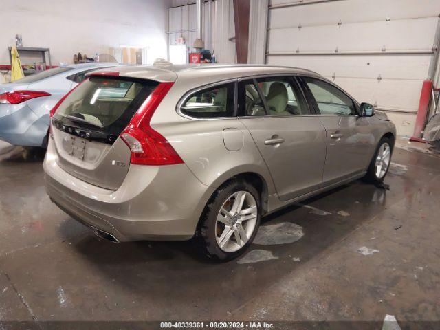 YV140MEK6F1231629 Volvo V60 T5 Premier