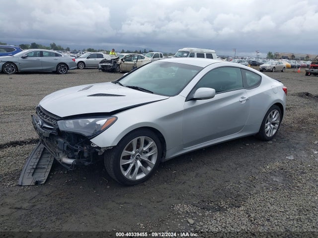 Hyundai Genesis 2.0t 2014 KMHHT6KD4EU120487 Image 2