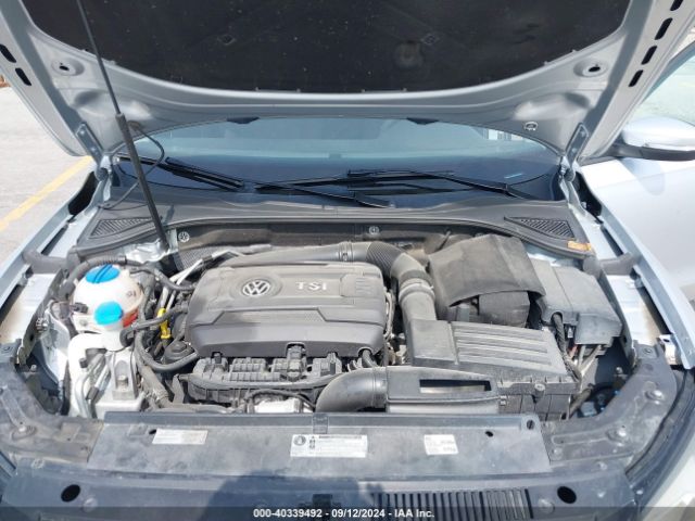 1VWAS7A3XEC095931 Volkswagen Passat 1.8t S