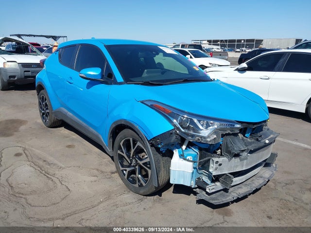 Toyota C-HR XLE 2019 JTNKHMBXXK1050545 главное изображение