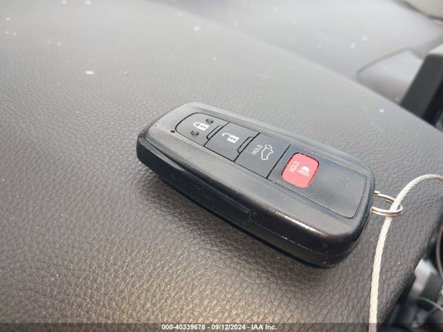 Toyota Rav4 Xle 2020 2T3W1RFV8LW103620 Image 11
