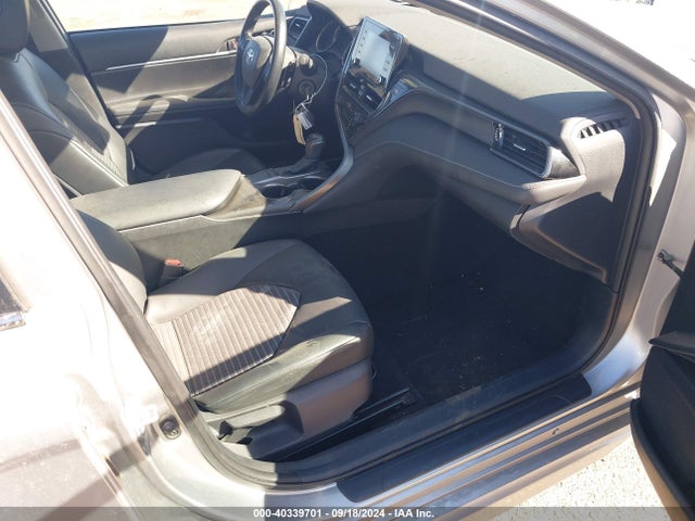 Toyota CAMRY SE 2022 4T1G11AK0NU661234 Image 21