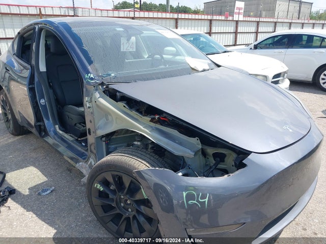 2023 TESLA MODEL Y 7SAYGAEE4PF882782 Photo 0