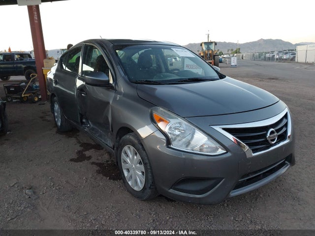 Nissan Versa 1.6 S+ 2018 3N1CN7AP7JL888062 Image 1