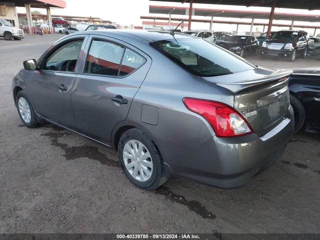 Nissan Versa 1.6 S+ 2018 3N1CN7AP7JL888062 Image 3