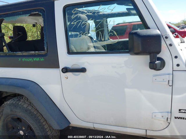1C4GJWAG6HL601045 Jeep Wrangler Sport 4x4