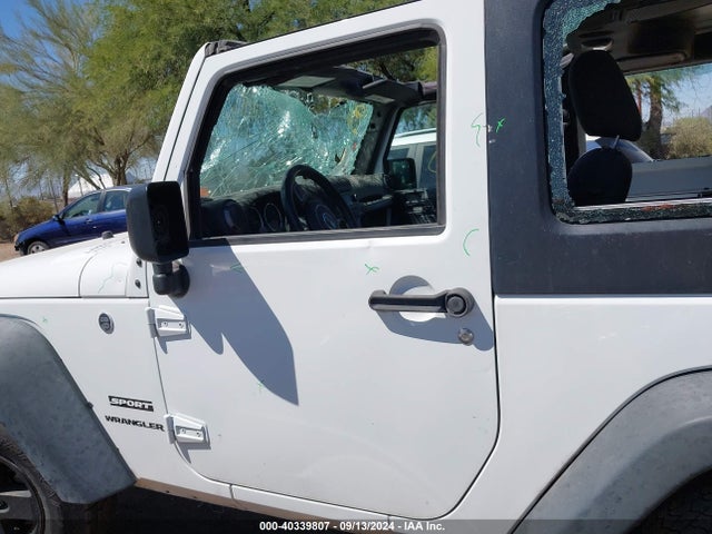 1C4GJWAG6HL601045 Jeep Wrangler Sport 4x4