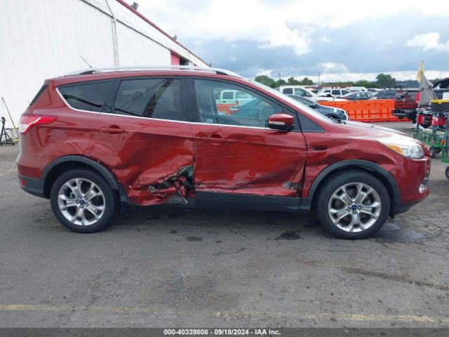 1FMCU9J93EUB85112 Ford Escape Titanium