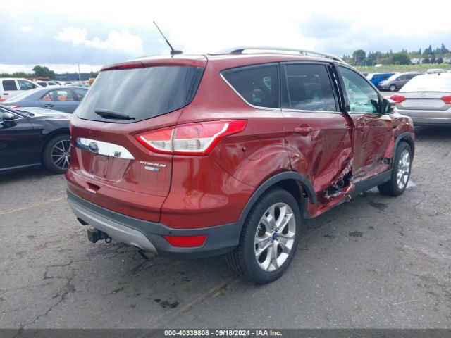 1FMCU9J93EUB85112 Ford Escape Titanium