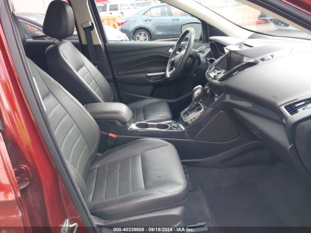 1FMCU9J93EUB85112 Ford Escape Titanium