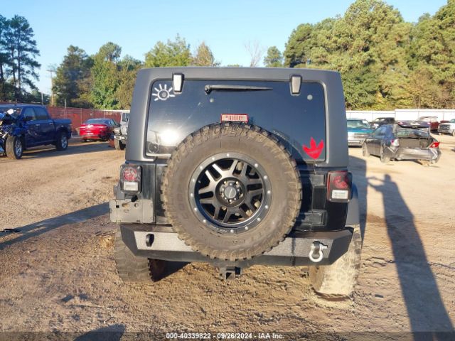 1C4BJWDG3FL659391 Jeep Wrangler Unlimited Sport