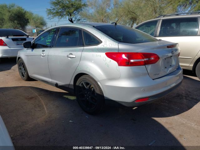 1FADP3F22GL405895 Ford FOCUS SE