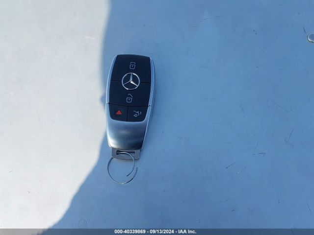 W1N0G8DB0NV352228 Mercedes-Benz Glc 300 Suv