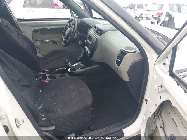 KIA Soul 2015 KNDJN2A24F7227256 Image 5