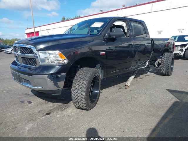 1C6RR7ST7KS541140 RAM 1500 Classic Tradesman  4x4 6'4 Box