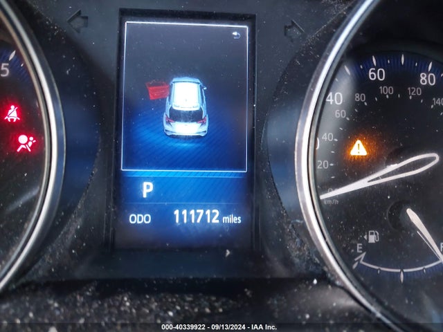 Toyota C-HR XLE 2018 NMTKHMBX6JR039580 Image 16