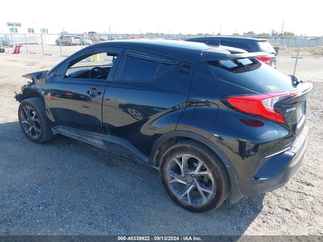 NMTKHMBX6JR039580 Toyota C-HR XLE
