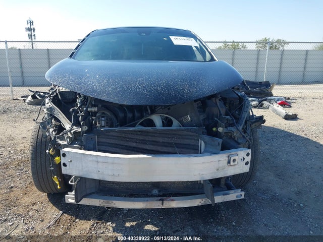 NMTKHMBX6JR039580 Toyota C-HR XLE
