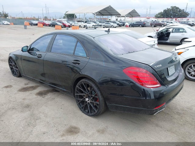 WDDUG8CB7EA043038 Mercedes-Benz S 550