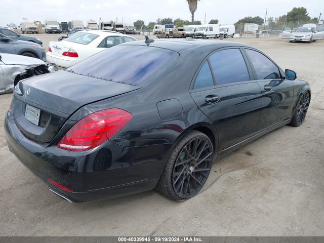 WDDUG8CB7EA043038 Mercedes-Benz S 550