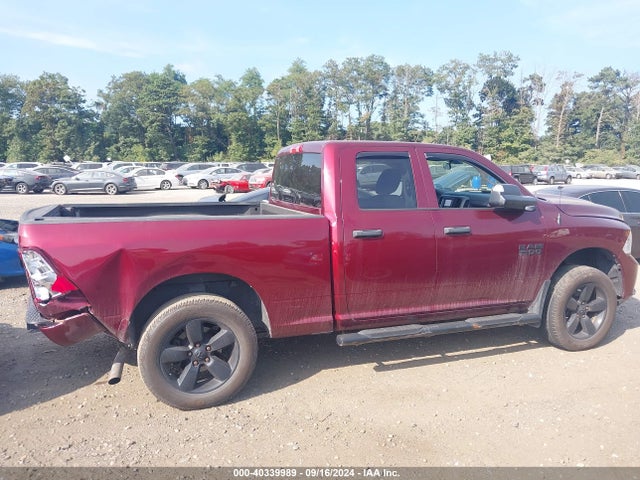 1C6RR7FG4HS618701 RAM 1500 Express Quad Cab 4x4 6'4 Box