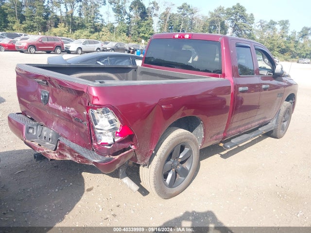 1C6RR7FG4HS618701 RAM 1500 Express Quad Cab 4x4 6'4 Box