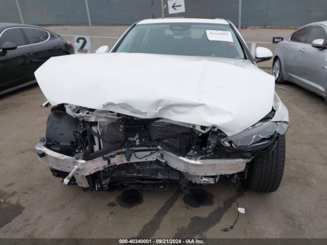W1KAF4GB7PR087831 Mercedes-Benz C 300 Sedan