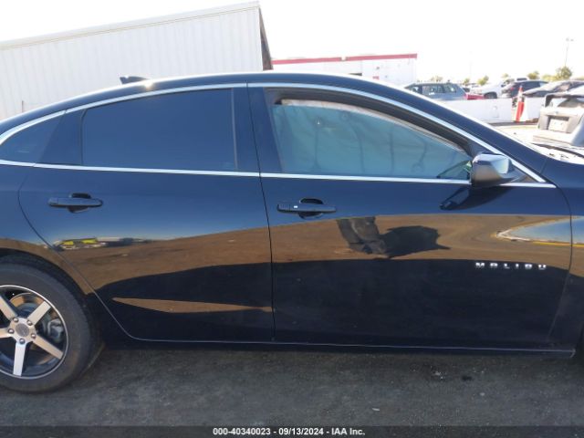 1G1ZD5ST2LF122014 Chevrolet Malibu Fwd Lt