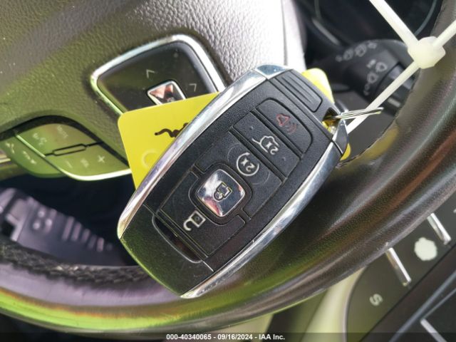 5LMCJ2C96KUL17334 Lincoln MKC SELECT