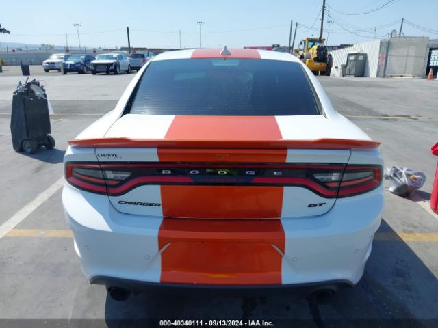 2C3CDXHG4KH568282 Dodge Charger Gt Rwd