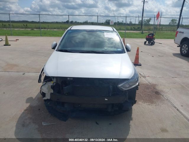 3KPC24A35KE084303 Hyundai ACCENT SE