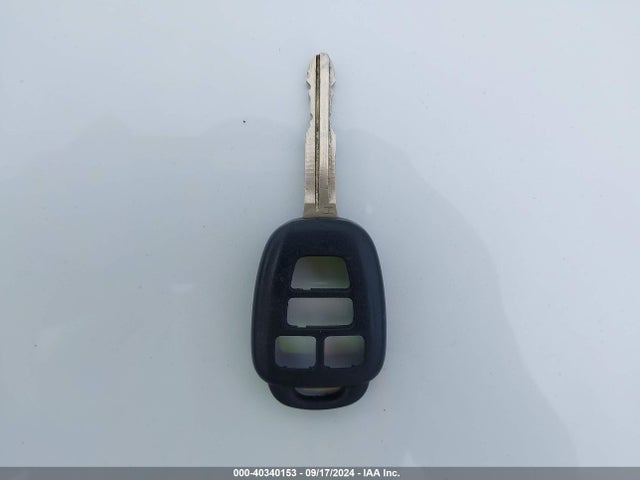 Toyota COROLLA LE 2016 2T1BURHE1GC652532 Image 11