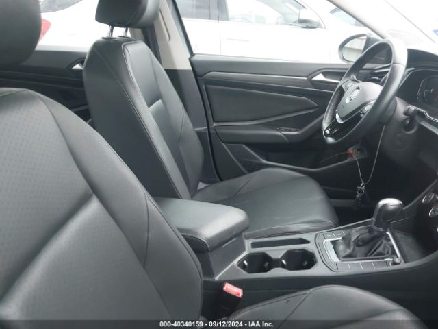 3VWE57BU3KM048105 Volkswagen Jetta 1.4t Sel
