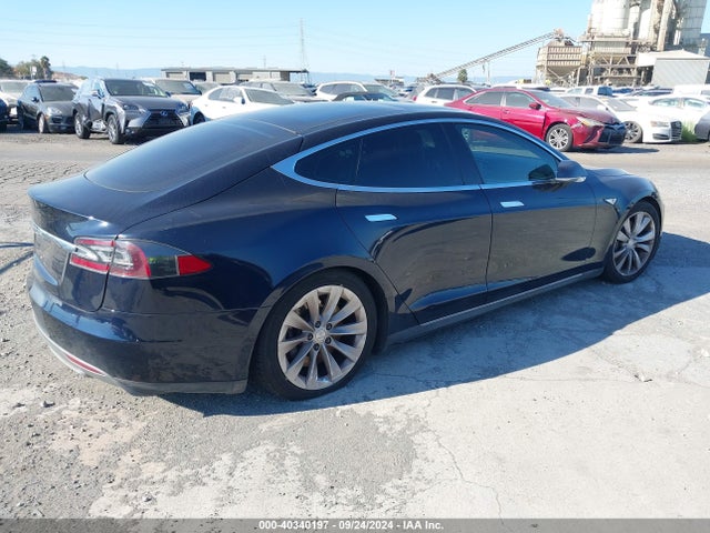 2013 TESLA MODEL S 5YJSA1DP3DFP18152 Photo 3