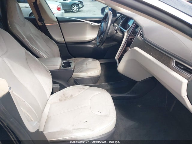 2013 TESLA MODEL S 5YJSA1DP3DFP18152 Photo 4