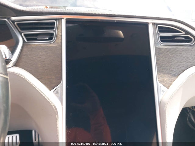 2013 TESLA MODEL S 5YJSA1DP3DFP18152 Photo 6