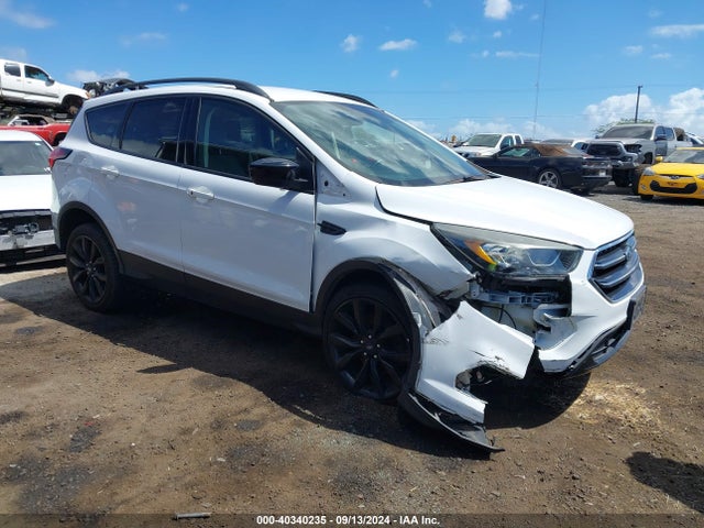 Ford ESCAPE SE 2019 1FMCU9GD6KUA06469 Image 1