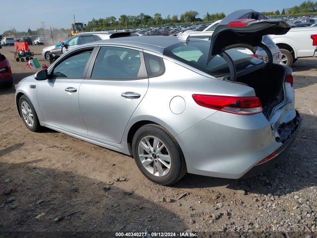 KIA Optima Lx 2018 5XXGT4L37JG184503 Image 3