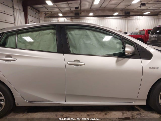 JTDKAMFU4M3129466 Toyota Prius Limited