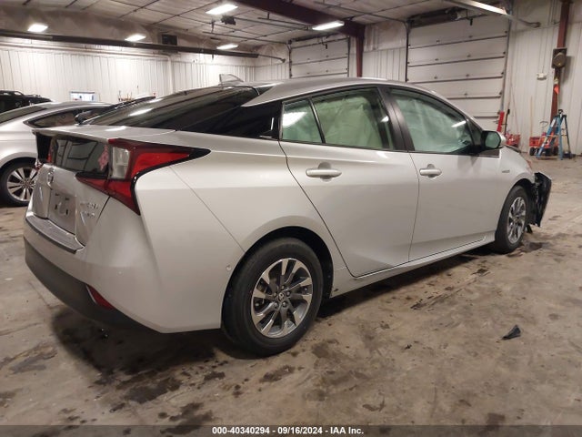 JTDKAMFU4M3129466 Toyota Prius Limited