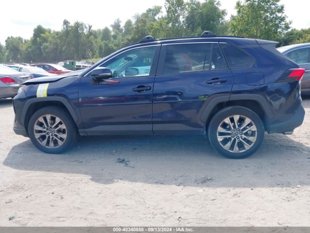 2T3A1RFV9MC144934 Toyota Rav4 Xle Premium