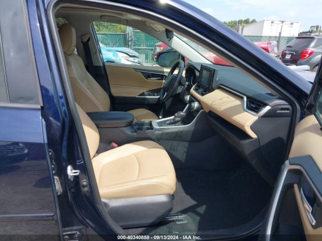 2T3A1RFV9MC144934 Toyota Rav4 Xle Premium