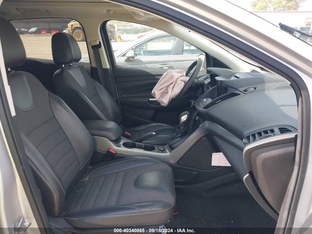 Ford ESCAPE SE 2016 1FMCU9GX5GUB12865 Image 5