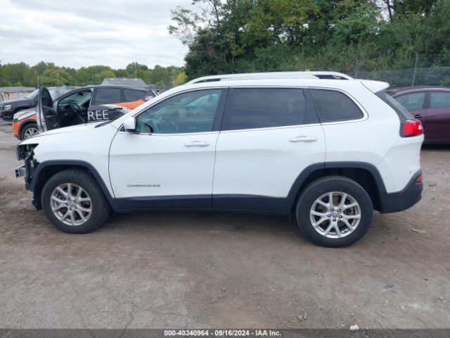 1C4PJMCS2GW331413 Jeep Cherokee Latitude