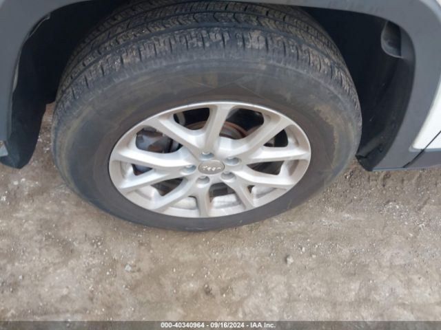 1C4PJMCS2GW331413 Jeep Cherokee Latitude