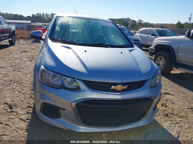 Chevrolet Sonic Premier 2018 1G1JF5SB9J4105461 Image 12