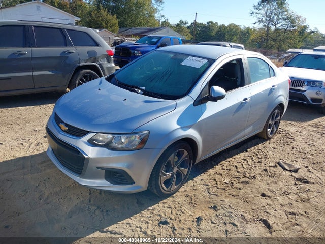 Chevrolet Sonic Premier 2018 1G1JF5SB9J4105461 Image 2