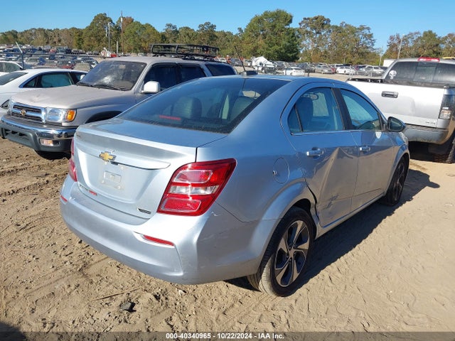 Chevrolet Sonic Premier 2018 1G1JF5SB9J4105461 Image 4