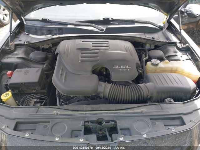 2C3CCAEG2GH123700 Chrysler 300C