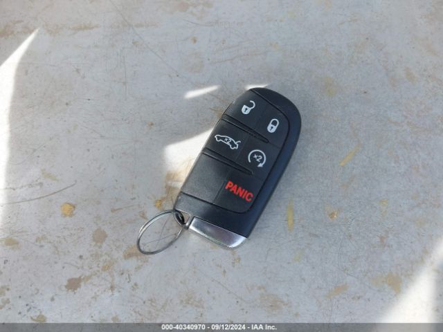 2C3CCAEG2GH123700 Chrysler 300C